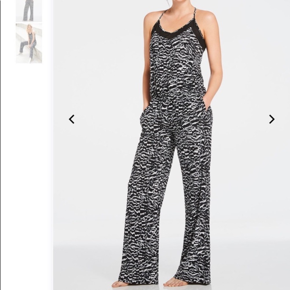 Fabletics Dash jumpsuit NWT
